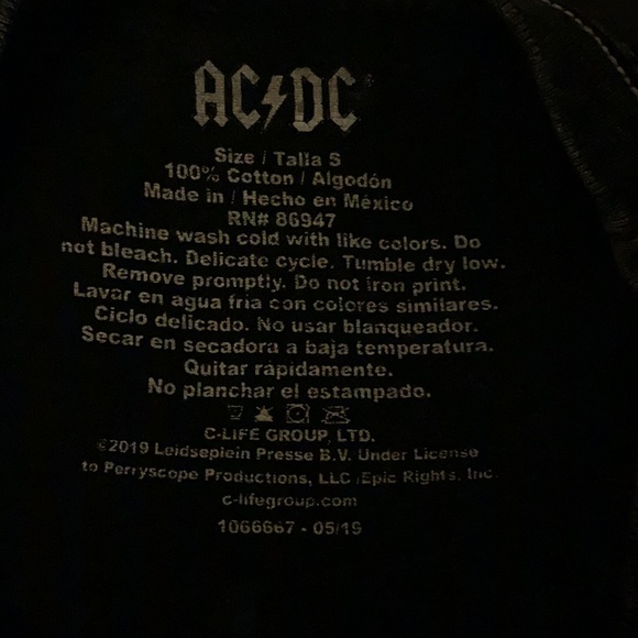 AC/DC HIGH VOLTAGE ROCK N ROLL TEE - Picture 2 of 3